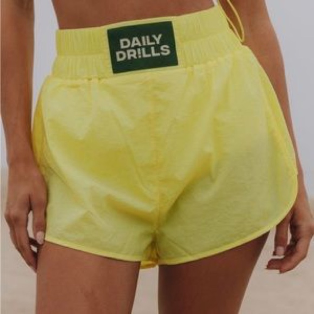 Daily Drills yellow shorts size Medium